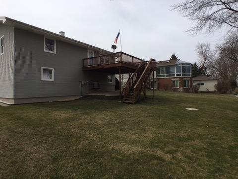 214 Mayer Ave, Wheeling, IL 60090 photo 4