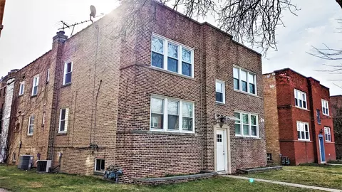 6659 N Seeley Ave #2N, Chicago, IL 60645
