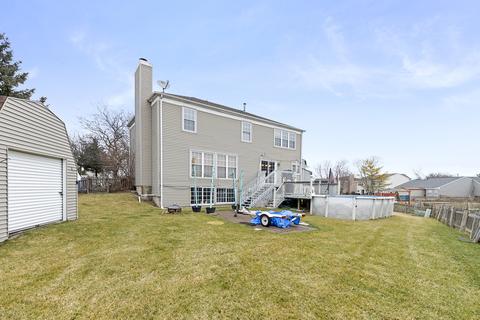 950 Aberdeen Ct, Elgin, IL 60123 photo 23