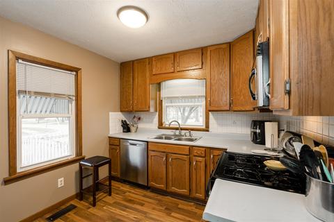 700 N Walnut St, Normal, IL 61761 photo 9