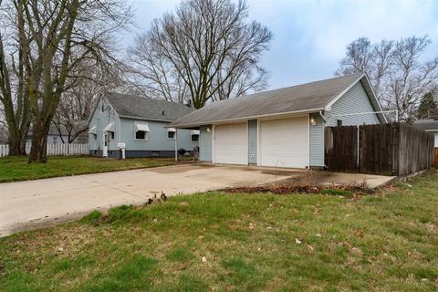 700 N Walnut St, Normal, IL 61761 photo 5