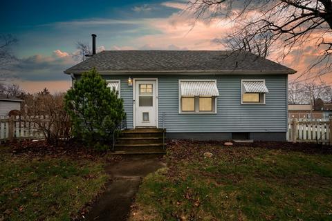700 N Walnut St, Normal, IL 61761 photo 4