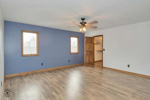 1098 N Hedge Ave, Kankakee, IL 60901 photo 17