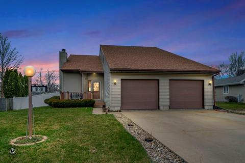 1098 N Hedge Ave, Kankakee, IL 60901 photo 2