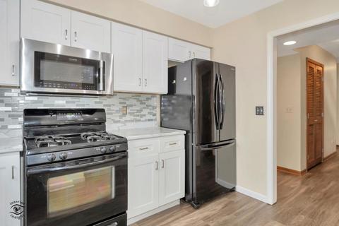 1098 N Hedge Ave, Kankakee, IL 60901 photo 11