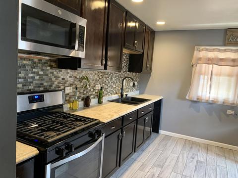 427 Radcliffe Ave, Des Plaines, IL 60016 photo 6