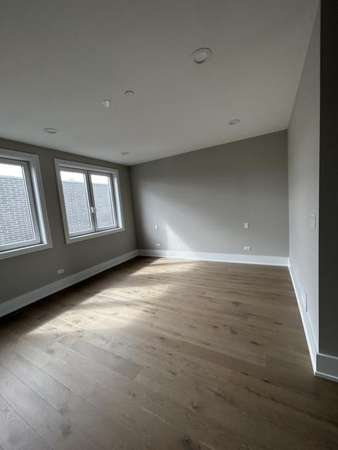 1005 E 62nd St, Chicago, IL 60637 photo 7