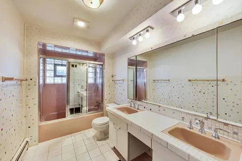 1754 Whitcomb Ave, Des Plaines, IL 60018 photo 25