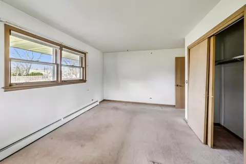 1754 Whitcomb Ave, Des Plaines, IL 60018 photo 18