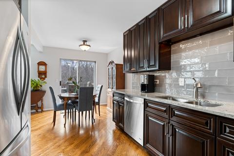 987 Willow St, Itasca, IL 60143 photo 7