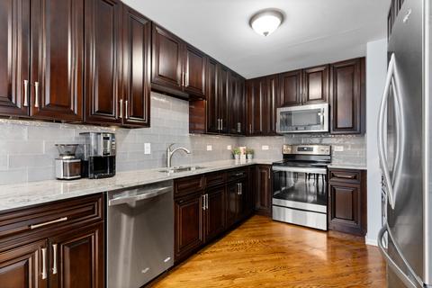 987 Willow St, Itasca, IL 60143 photo 6