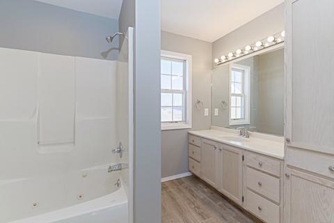 1212 Beacon Hill Ct, Normal, IL 61761 photo 12
