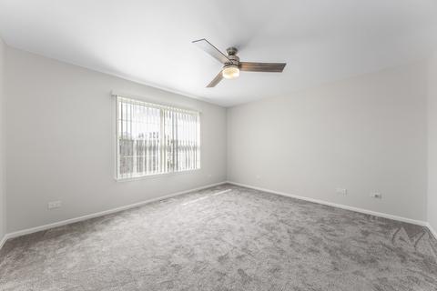 749 River Walk Dr, Wheeling, IL 60090 photo 15
