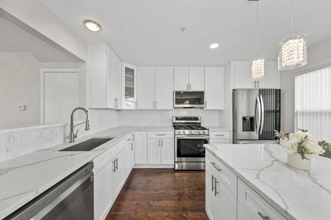 749 River Walk Dr, Wheeling, IL 60090 photo 3
