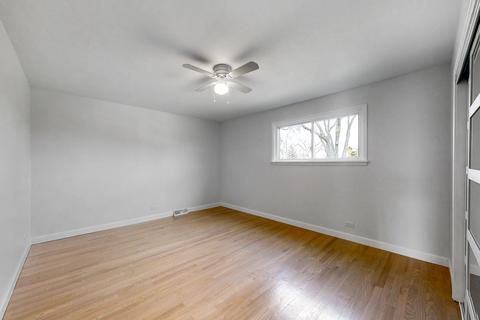 22 S Park Ave, Addison, IL 60101 photo 16