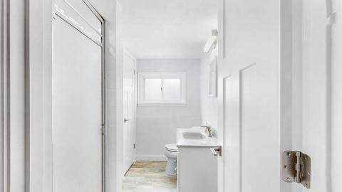 22 S Park Ave, Addison, IL 60101 photo 13