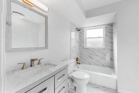22 S Park Ave, Addison, IL 60101 photo 10