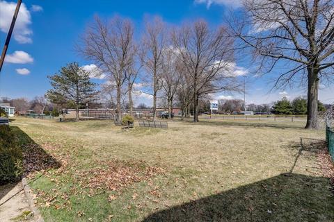 47 S Juniper Dr, North Aurora, IL 60542 photo 29