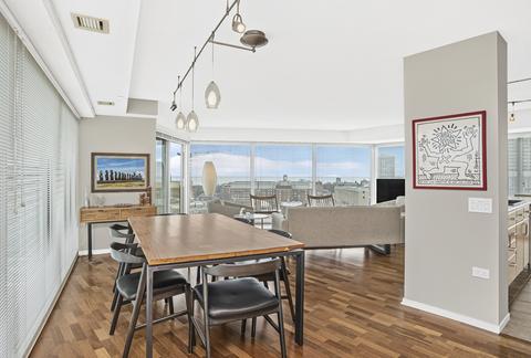 1720 Maple Ave #1410, Evanston, IL 60201 photo 3