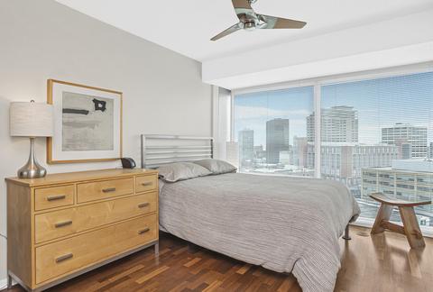 1720 Maple Ave #1410, Evanston, IL 60201 photo 10