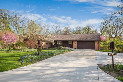 6320 Blackhawk Trl, Indian Head Park, IL 60525