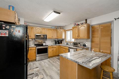 402 Miles Ln, Normal, IL 61761 photo 28