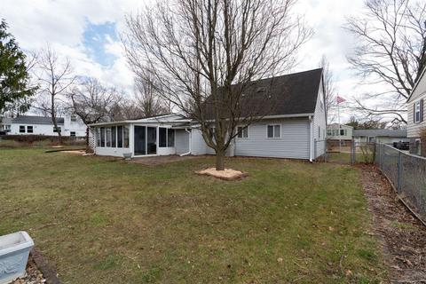 402 Miles Ln, Normal, IL 61761 photo 12