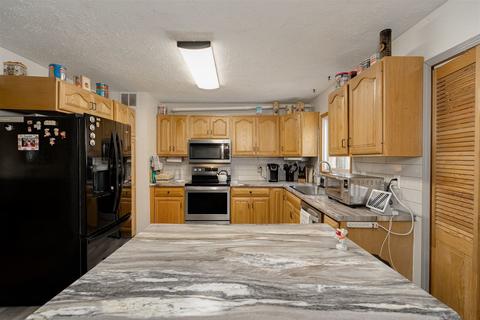 402 Miles Ln, Normal, IL 61761 photo 26