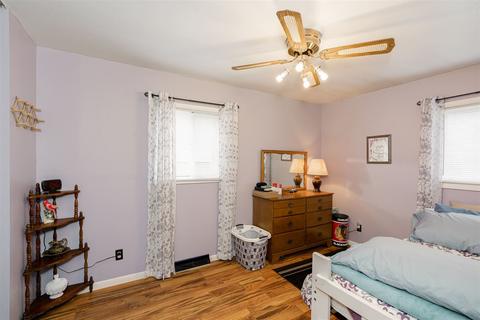 402 Miles Ln, Normal, IL 61761 photo 32