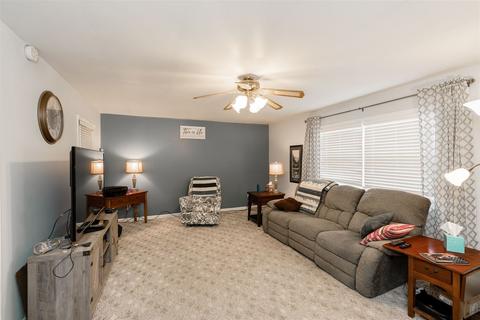 402 Miles Ln, Normal, IL 61761 photo 22