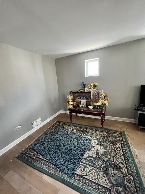 947 4th Ave, Aurora, IL 60505 photo 3