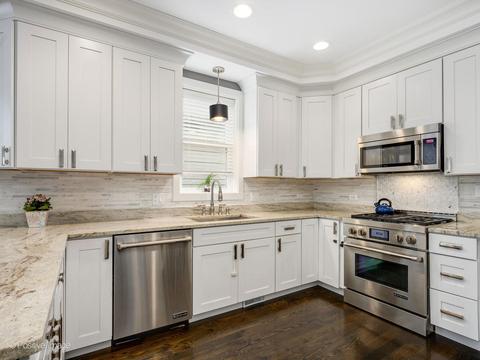 3632 N Artesian Ave, Chicago, IL 60618 photo 10
