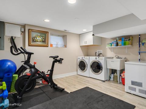 3632 N Artesian Ave, Chicago, IL 60618 photo 26