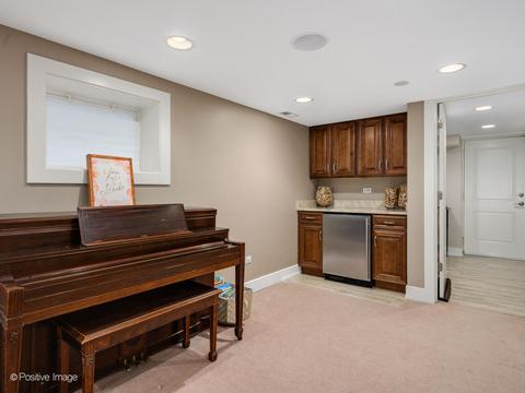 3632 N Artesian Ave, Chicago, IL 60618 photo 24