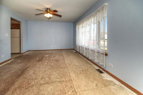 2103 Olde Mill Rd, Plainfield, IL 60586 photo 5