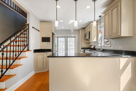 10215 S Artesian Ave, Chicago, IL 60655 photo 12