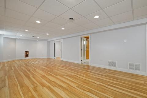 10215 S Artesian Ave, Chicago, IL 60655 photo 27