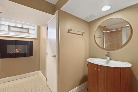 10215 S Artesian Ave, Chicago, IL 60655 photo 32