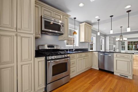 10215 S Artesian Ave, Chicago, IL 60655 photo 14