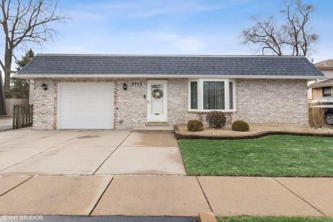 5713 W 89th Pl, Oak Lawn, IL 60453
