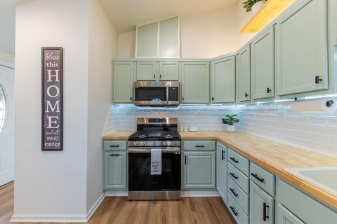 16243 Ashland Ave, Markham, IL 60426 photo 9