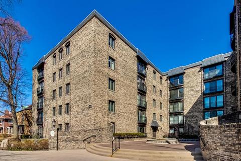 1009 Bonnie Brae Pl #5B, River Forest, IL 60305