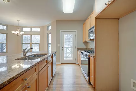 1132 E 46th St, Chicago, IL 60653 photo 5