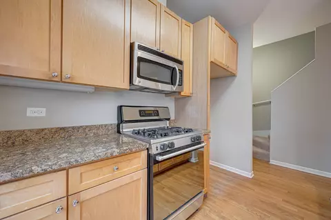 1132 E 46th St, Chicago, IL 60653 photo 4