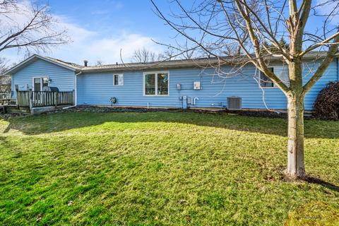 614 Nancy Ln, Mchenry, IL 60051 photo 8