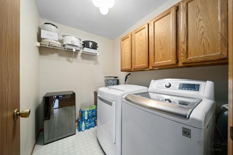 614 Nancy Ln, Mchenry, IL 60051 photo 5