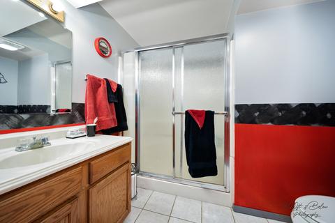 614 Nancy Ln, Mchenry, IL 60051 photo 7