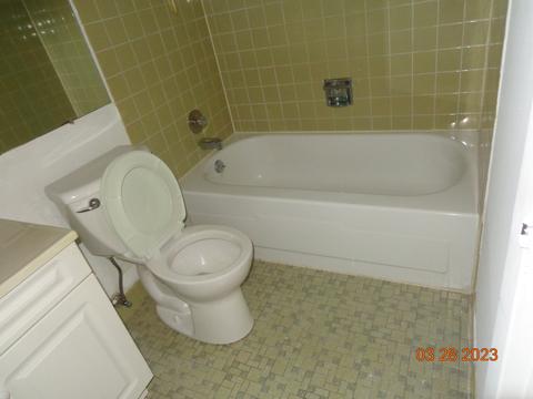 5 E Carriageway Dr #2, Hazel Crest, IL 60429 photo 5