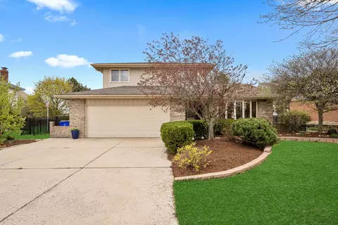 14807 Oakcreek Ct, Orland Park, IL 60467