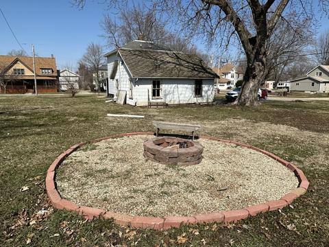 411 A St, Buda, IL 61314 photo 5